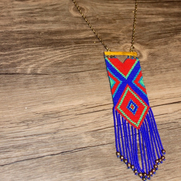 Beaded Pendant Necklace - Picture 1 of 4